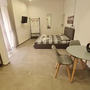 Sweet Airport 2.0 Apartament